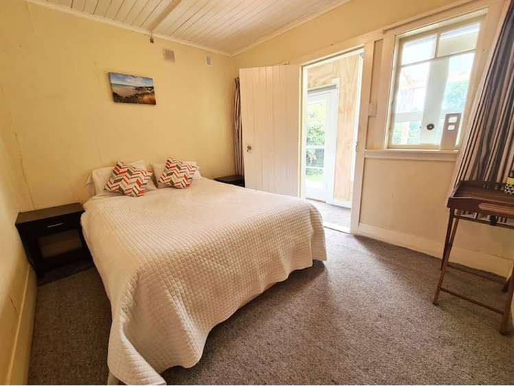 18 Violet Street Riverton_8