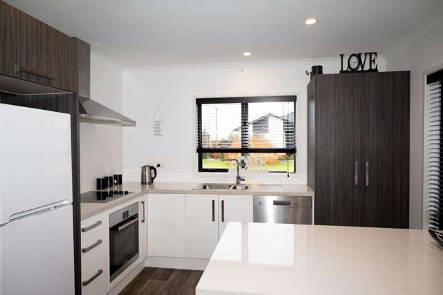 18/11 Errol Close Burbush_1