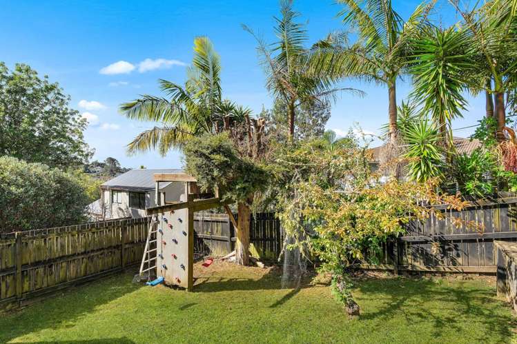 97 Langana Avenue Browns Bay_19