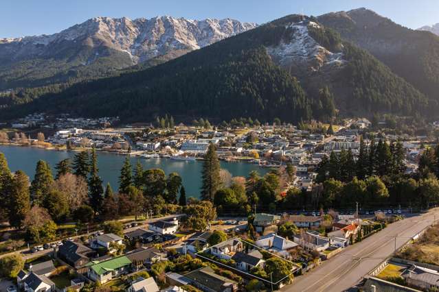 7 Brisbane Street Queenstown_2