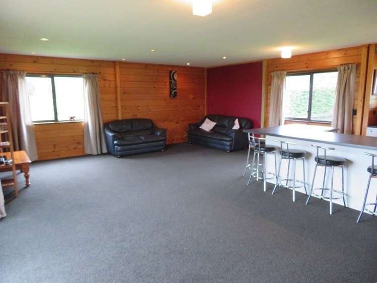 11 Dillon Road Rotoorangi_21