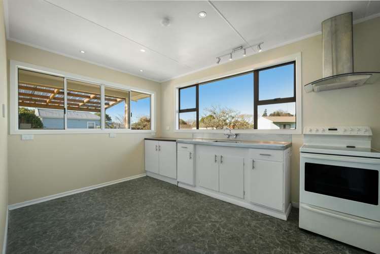 8B Galbraith Street Waihi_12