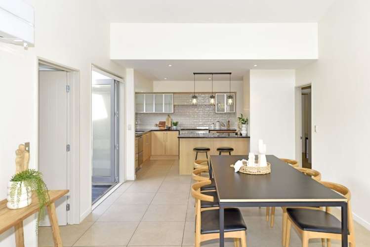 11 Stonewall Place Huntsbury_4