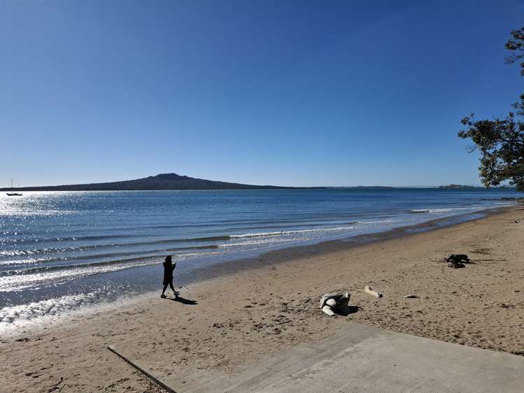 8 Ariho Terrace Devonport_18