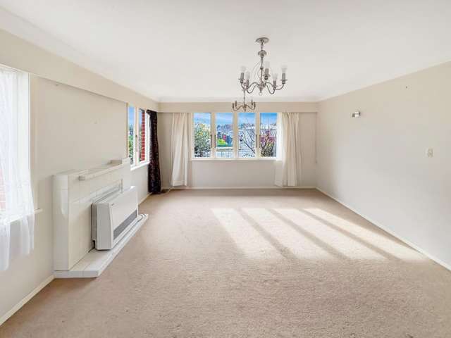 10 Roosevelt Street 10516_2