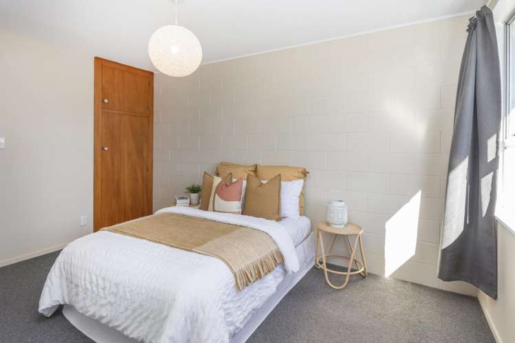 2/94 Huxley Street Sydenham_7