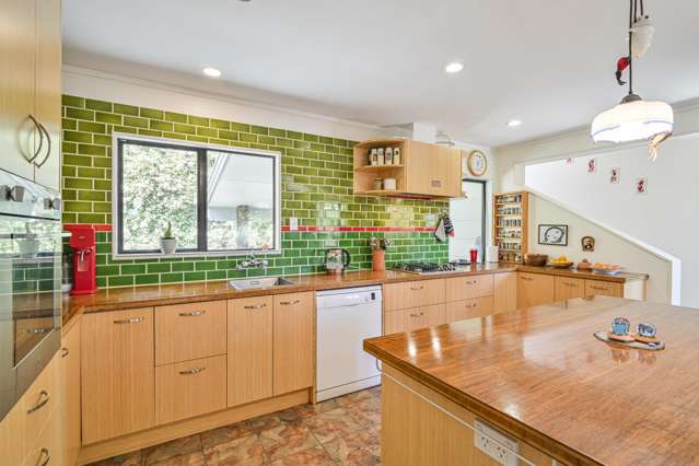 51 Longview Road Poraiti_4