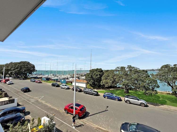 3a/18 King Edward Parade Devonport_14