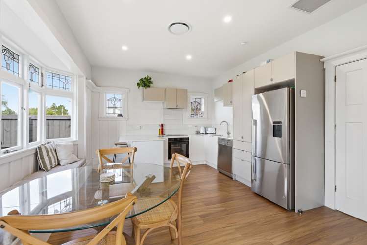 7 Coronation Street_3