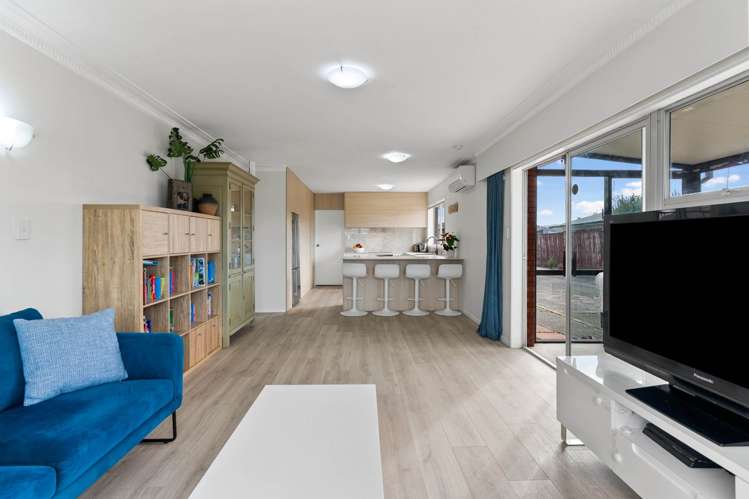 1/105 Florence Avenue Orewa_4