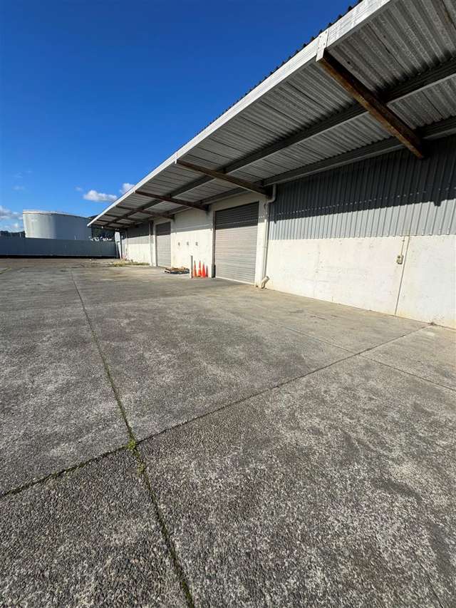 2/125 Port Road Seaview_1
