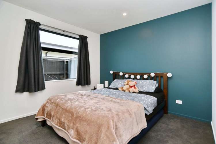 60 Quinn Crescent Woodend_12