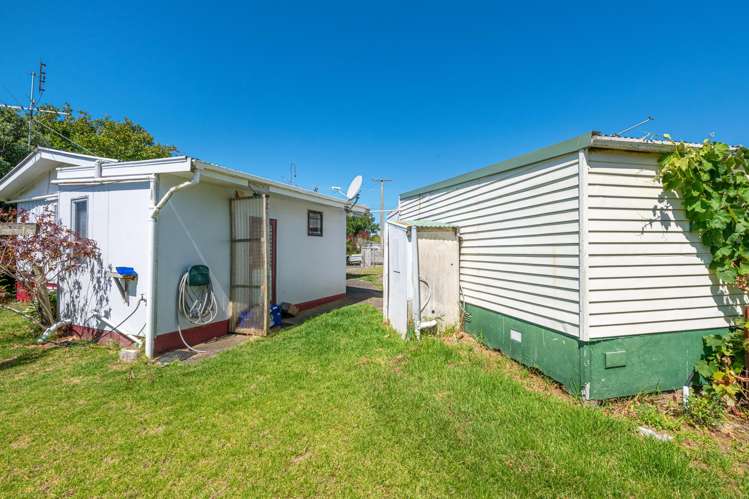4 James Mcleod Road Shelly Beach_18