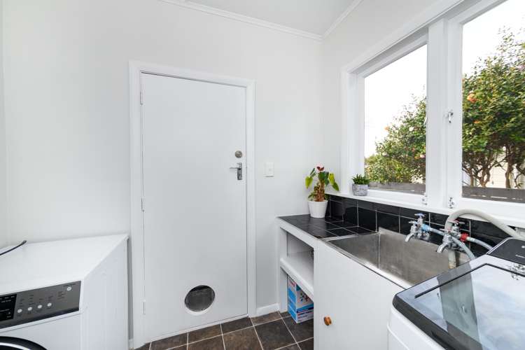 36 Aberdeen Avenue Takaro_11