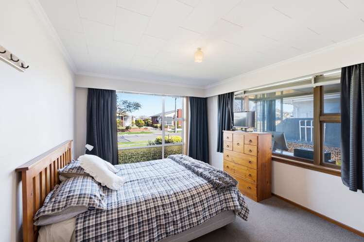 8 Fairford Street Bishopdale_12
