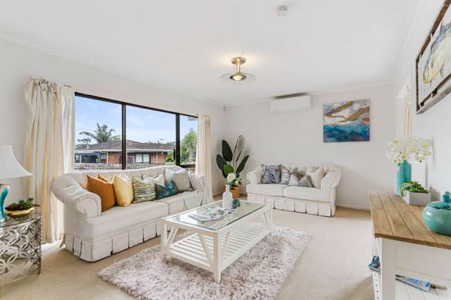 46 Hutchinsons Road Bucklands Beach_2