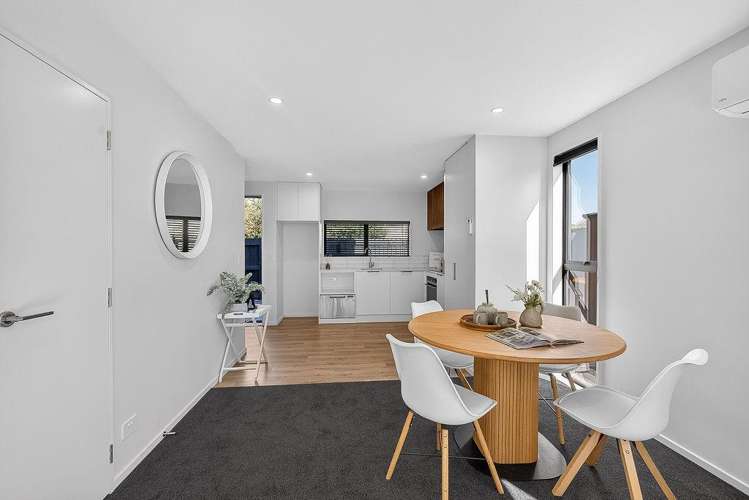 5/13 Goldsmith Place Waltham_8