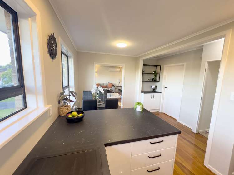 9/17 Kings Road Panmure_11