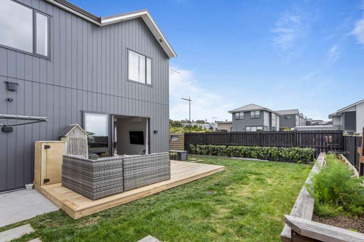 104 Symes Drive Red Beach_17