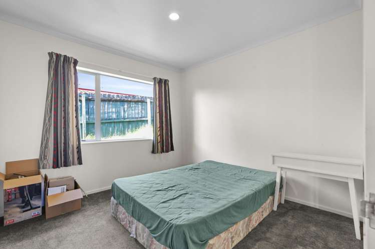 24 Pitt Avenue Clendon Park_6