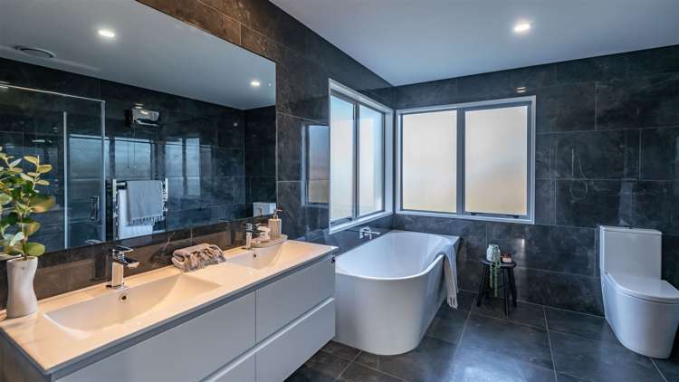 75 Woodhurst Drive Casebrook_27