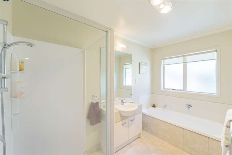 20 Totara Views Drive Red Beach_15