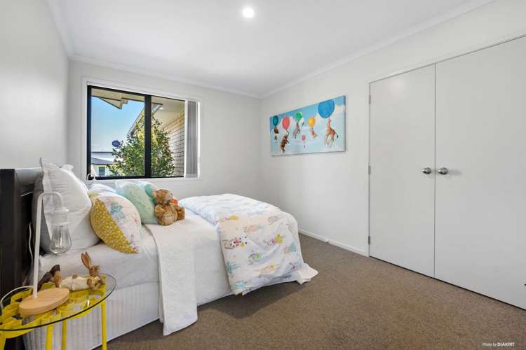 37 Sunningdale Street Wattle Downs_13