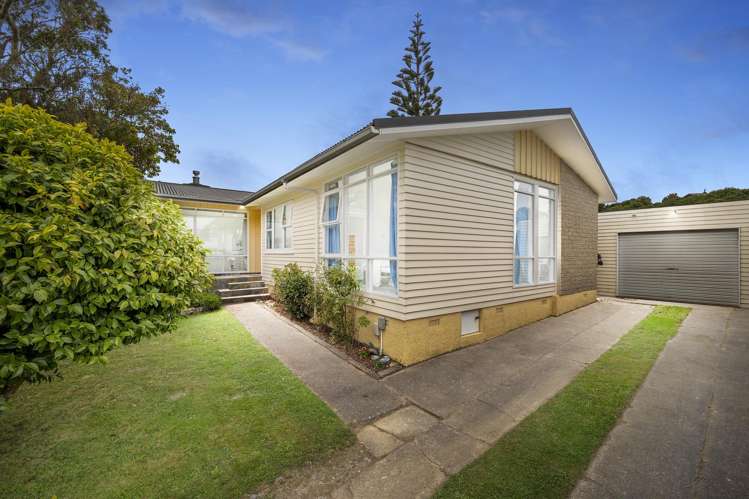 34 Silverbirch Grove Churton Park_12