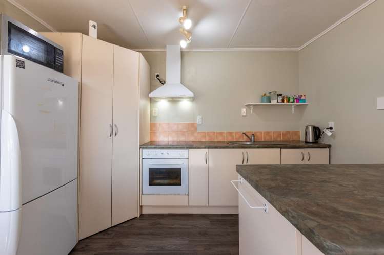 5c Edward Street Dannevirke_8