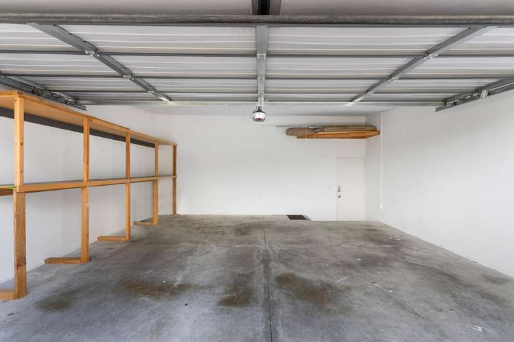 2/18 Takitimu Street Orakei_16