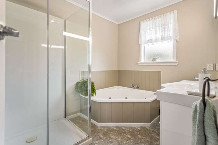 39 Te Rewha Street Turangi_11