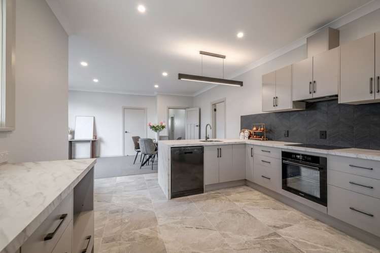 23 Argyle Avenue Takaro_17