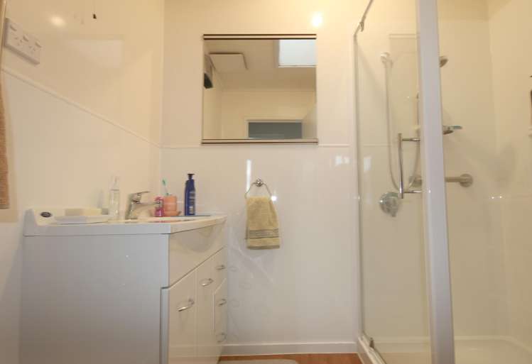 1/44 Fulton Street Gladstone_8