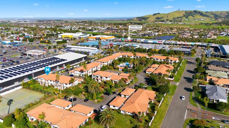 1/111 Santa Monica Drive (Pacific Palms) Papamoa_17