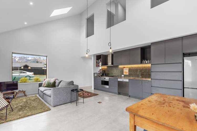 7 Moonraker Place Lake Hawea_6