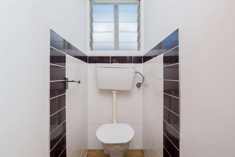 39 Harrington Road Henderson_18