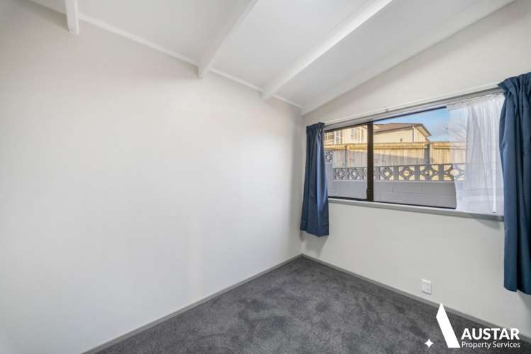 A/30 Rogan Street Hillsborough_7