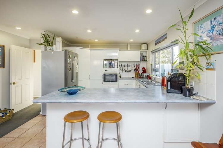 20 Lothian Brae Wattle Downs_7