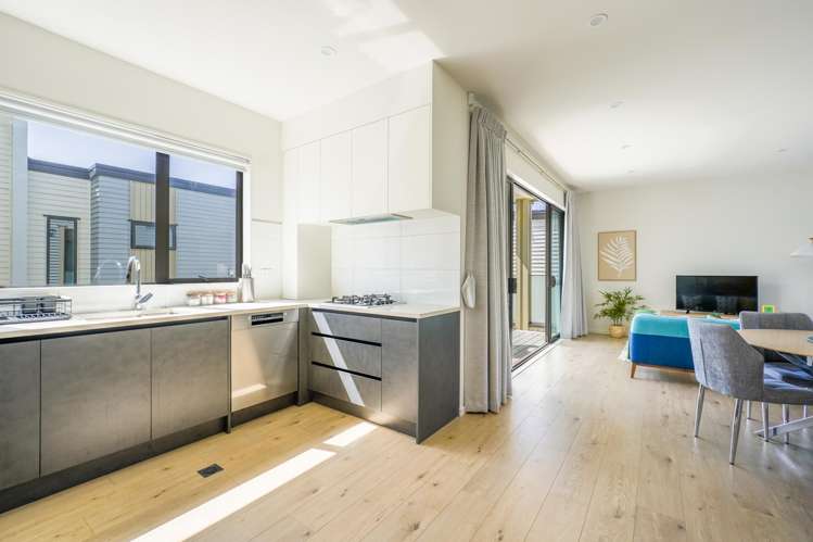 2/26 Long Bay Drive Torbay_20