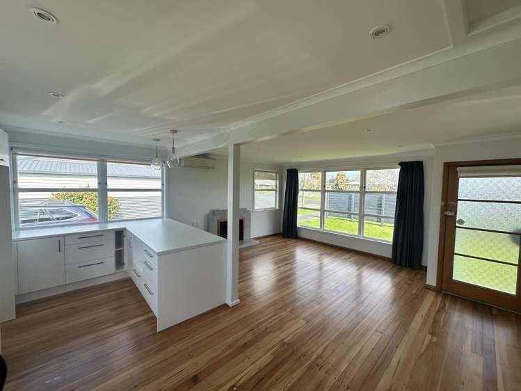 61 Campbell Street 11373_1