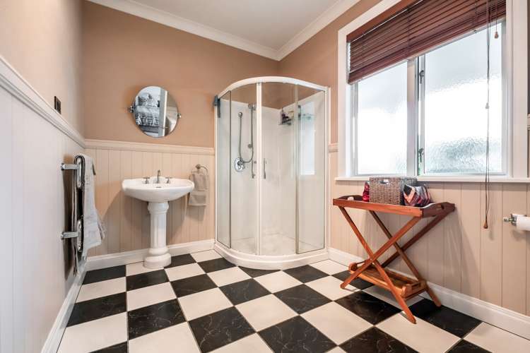 6 Middle Road Rukuhia_9