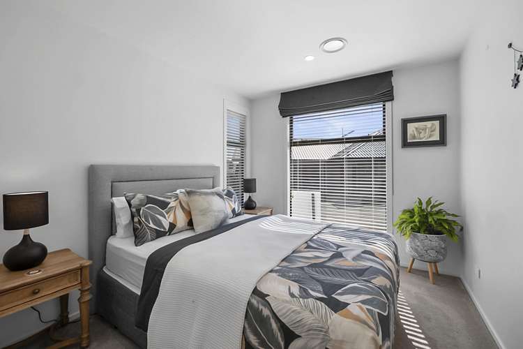 2/31 Links Drive Waiwhakaiho_12