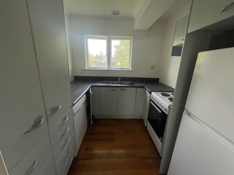 8/129 Victoria Avenue Remuera_4