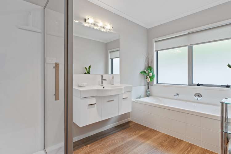 6 Louise Drive Ohauiti_25