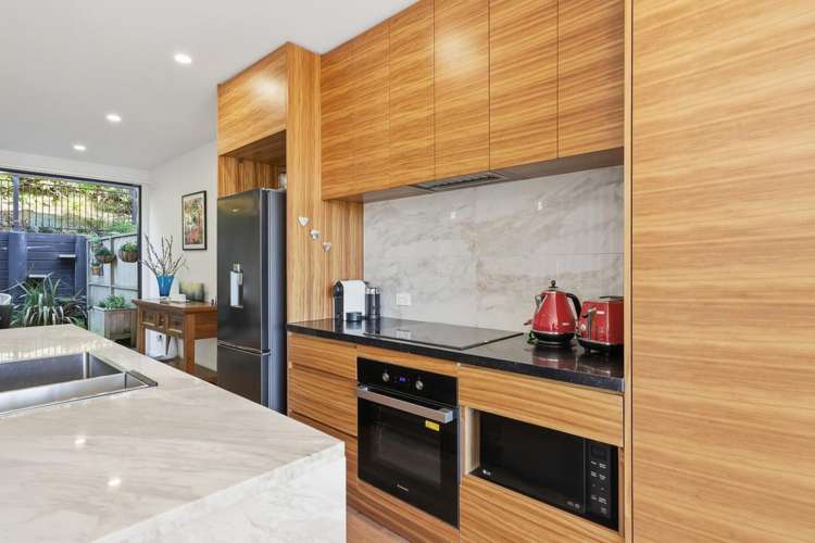 5/17 Milburn Street_5