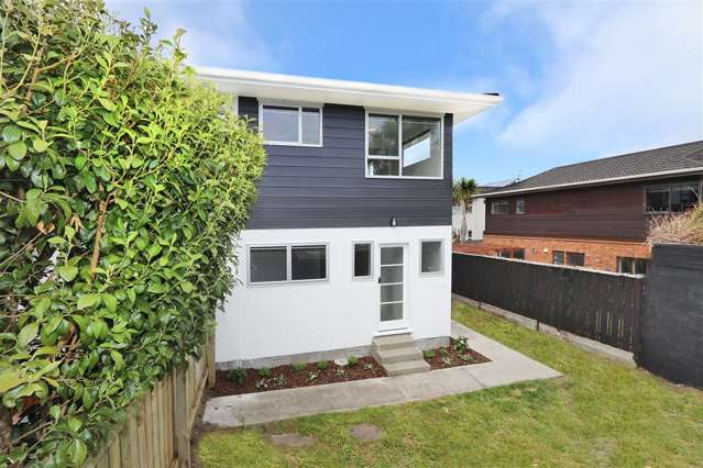 3/1 Cluny Road Plimmerton_1