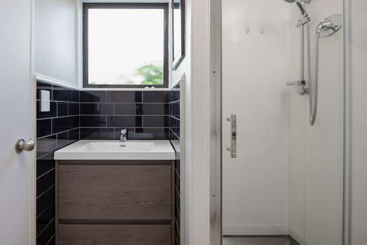 36 Burleigh Road Redwoodtown_11