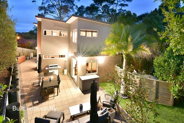 Freehold Family Home on 673m2 Section