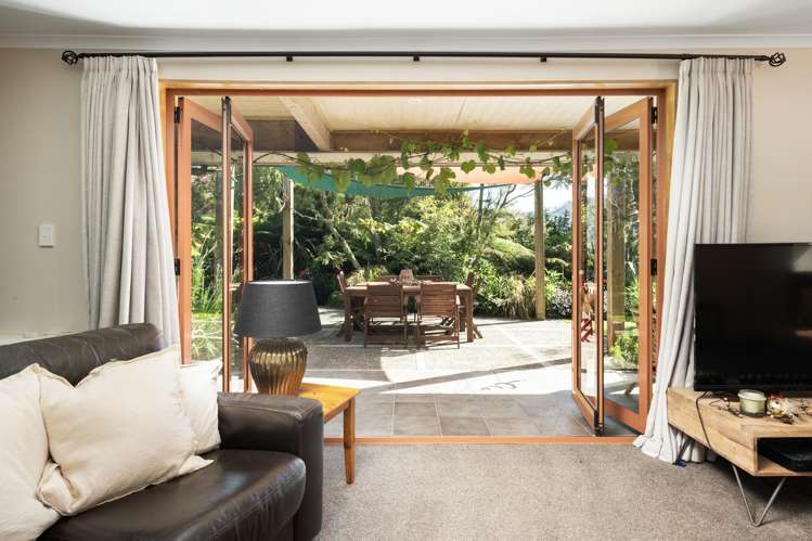 56 Camerons Road Okaramio_13