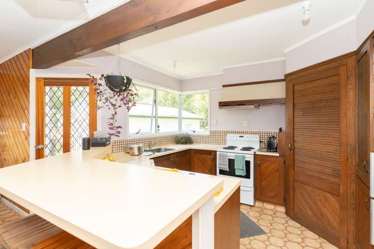 24 Southsea Crescent Silverdale_7